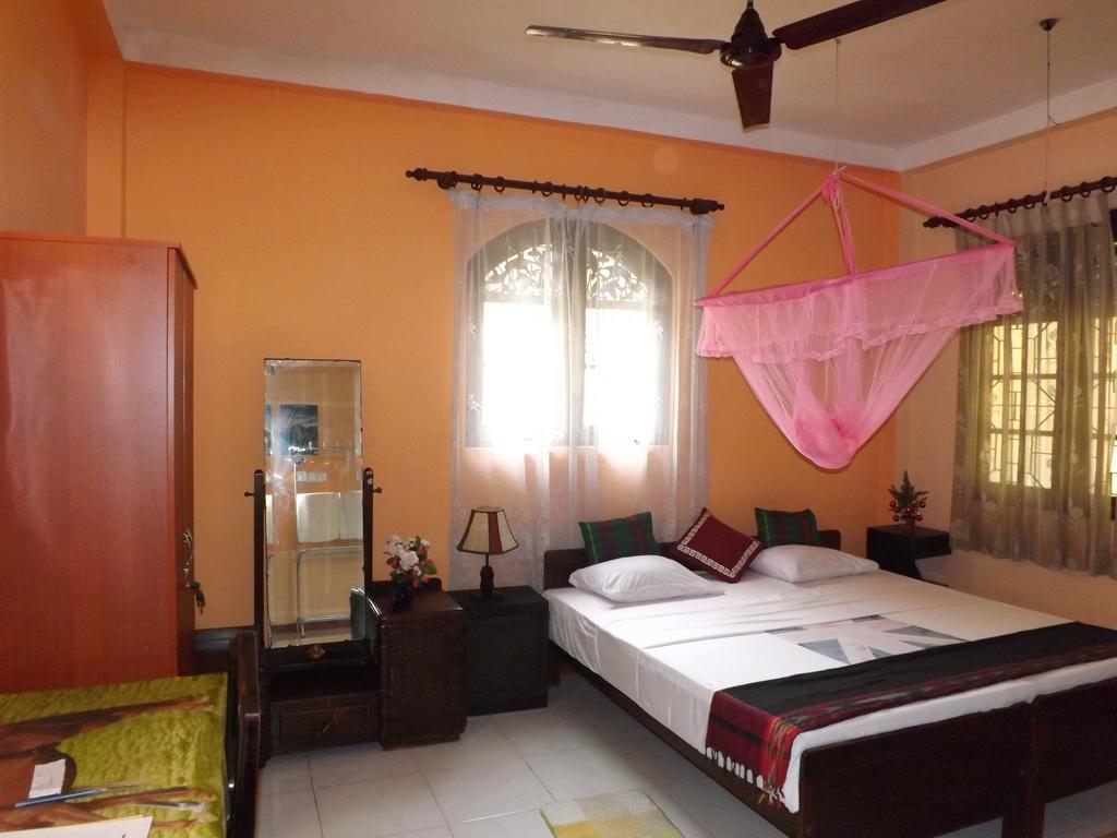Holiday Nest Bed & Breakfast Ваддува Номер фото